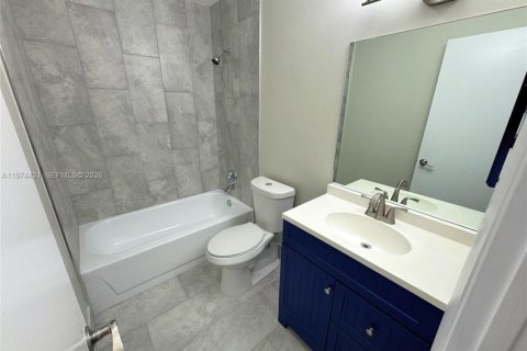 Купить виллу или дом в Бока-Ратон, Флорида 3 спальни, 111.48м2, № 2041224 - фото 11