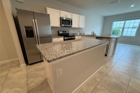 Touwnhouse à louer à Lakewood Ranch, Floride: 3 chambres, 132.94 m2 № 2406851 - photo 5