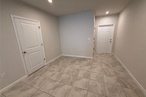 Touwnhouse à louer à Lakewood Ranch, Floride: 3 chambres, 132.94 m2 № 2406851 - photo 9