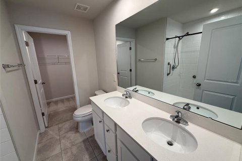 Touwnhouse à louer à Lakewood Ranch, Floride: 3 chambres, 132.94 m2 № 2406851 - photo 19