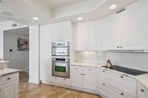 Condo in Tampa, Florida, 3 bedrooms  № 2202533 - photo 8