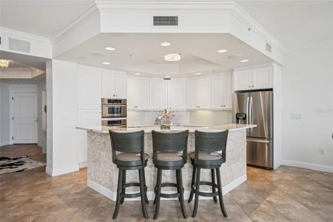 Condo in Tampa, Florida, 3 bedrooms  № 2202533 - photo 9