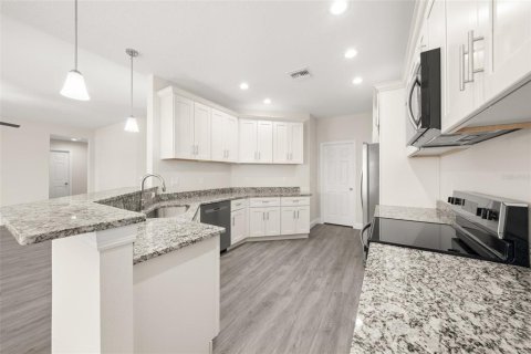 Купить виллу или дом в Себринг, Флорида 5 комнат, 162.39м2, № 2097927 - фото 25