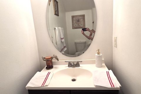 Townhouse in Boynton Beach, Florida 3 bedrooms, 145.86 sq.m. № 2244895 - photo 13