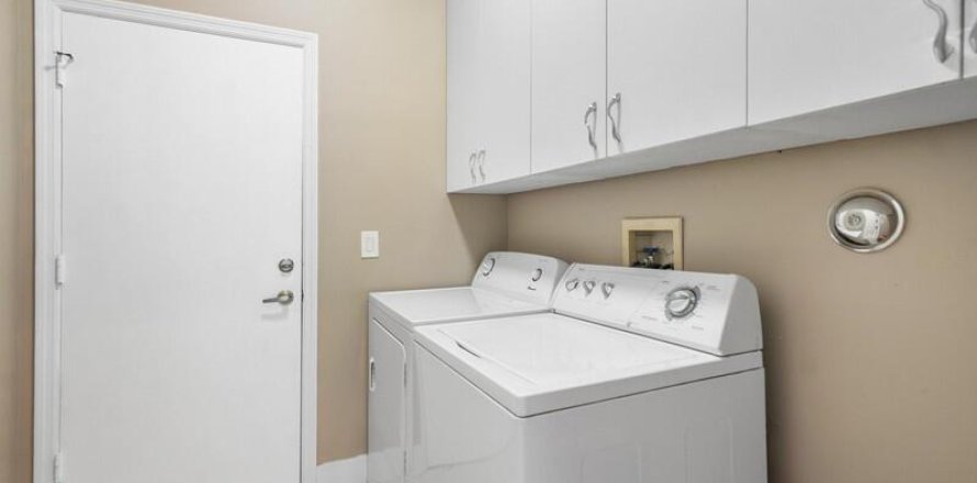Villa ou maison à Boca Raton, Floride 4 chambres, 280.75 m2 № 1132866