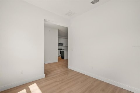 Casa en venta en Osteen, Florida, 3 dormitorios, 137.77 m2 № 2215134 - foto 7