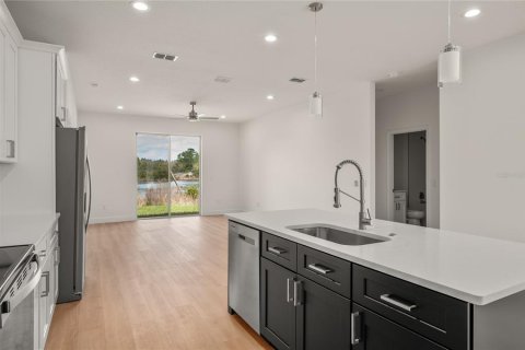 Casa en venta en Osteen, Florida, 3 dormitorios, 137.77 m2 № 2215134 - foto 13