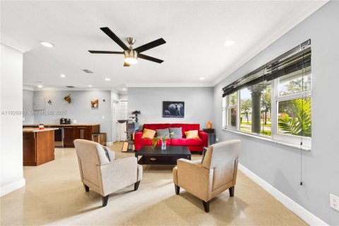 Купить виллу или дом в Майами-Гарденс, Флорида 4 спальни, 163.6м2, № 1985842 - фото 5