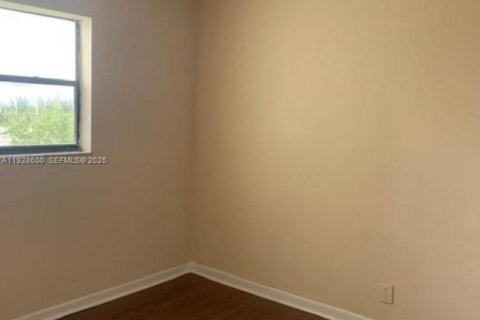 Copropriété à louer à Dania Beach, Floride: 2 chambres, 86.68 m2 № 1988720 - photo 18