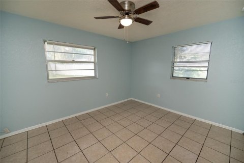Villa ou maison à louer à Leesburg, Floride: 4 chambres, 130.43 m2 № 2405760 - photo 7