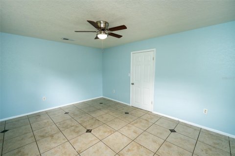 Villa ou maison à louer à Leesburg, Floride: 4 chambres, 130.43 m2 № 2405760 - photo 29