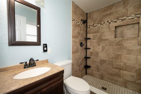 Villa ou maison à louer à Leesburg, Floride: 4 chambres, 130.43 m2 № 2405760 - photo 6