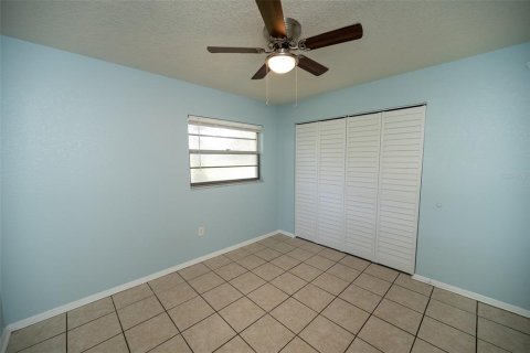 Villa ou maison à louer à Leesburg, Floride: 4 chambres, 130.43 m2 № 2405760 - photo 10