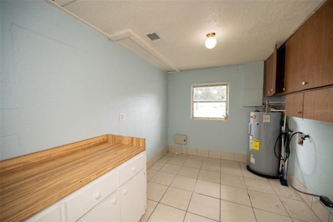 Villa ou maison à louer à Leesburg, Floride: 4 chambres, 130.43 m2 № 2405760 - photo 14
