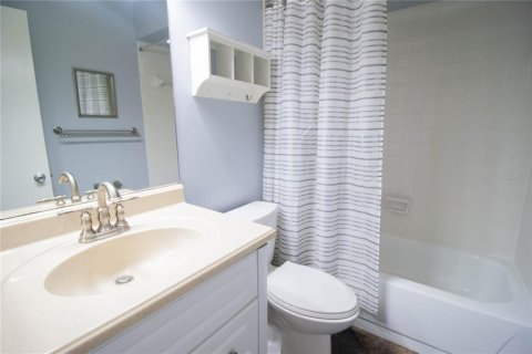 Copropriété à louer à Sarasota, Floride: 2 chambres, 94.76 m2 № 2433385 - photo 10