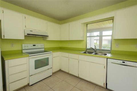 Casa en venta en Port Richey, Florida, 2 dormitorios, 102.01 m2 № 1585746 - foto 14