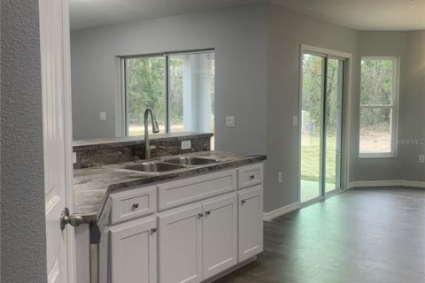 House in Brooksville, Florida 3 bedrooms, 135.17 sq.m. № 2106549 - photo 5