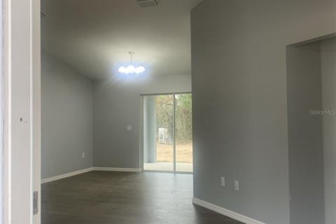 House in Brooksville, Florida 3 bedrooms, 135.17 sq.m. № 2106549 - photo 2