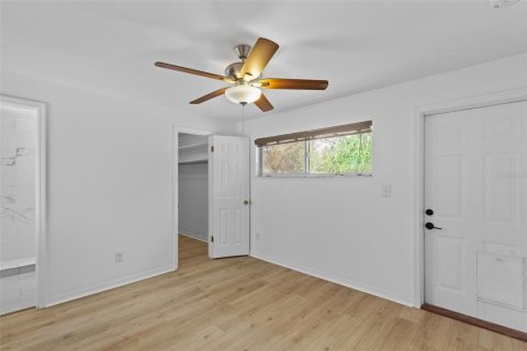 Casa en venta en Tampa, Florida, 3 dormitorios, 144.18 m2 № 2151517 - foto 22