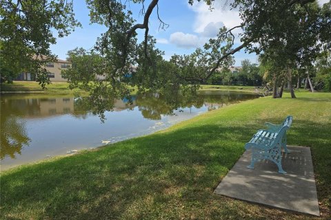 Condo in Bradenton, Florida, 1 bedroom  № 2120955 - photo 7