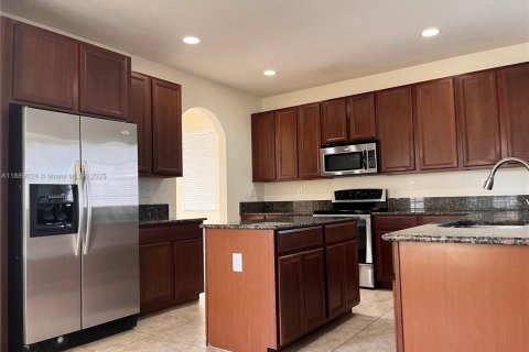 Casa en alquiler en Homestead, Florida, 3 dormitorios, 260.03 m2 № 1941101 - foto 9