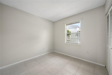 Adosado en venta en Lake Mary, Florida, 2 dormitorios, 86.77 m2 № 2210100 - foto 23