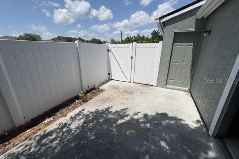 Adosado en venta en Lake Mary, Florida, 2 dormitorios, 86.77 m2 № 2210100 - foto 12