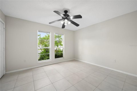 Adosado en venta en Lake Mary, Florida, 2 dormitorios, 86.77 m2 № 2210100 - foto 19