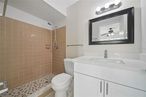 Adosado en venta en Lake Mary, Florida, 2 dormitorios, 86.77 m2 № 2210100 - foto 22