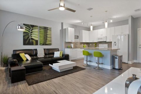 Купить таунхаус в Киссимми, Флорида 4 комнаты, 134.89м2, № 2237475 - фото 4