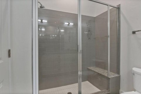 Купить таунхаус в Киссимми, Флорида 4 комнаты, 134.89м2, № 2237475 - фото 13