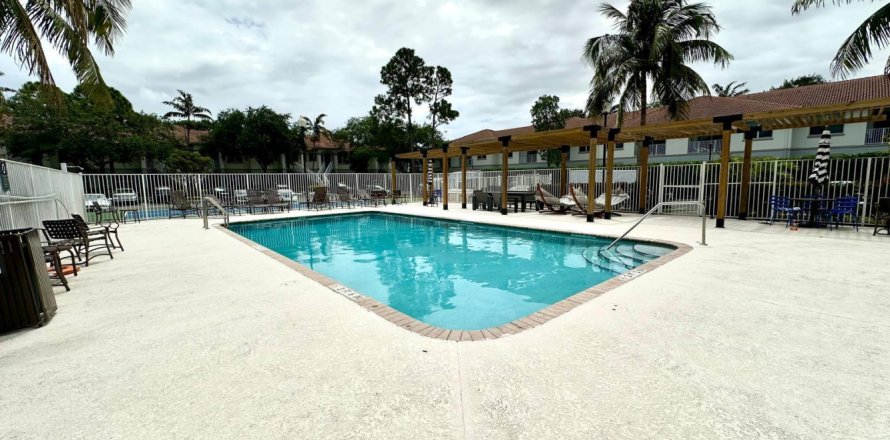 Appartement à West Palm Beach, Floride 2 chambres, 102.19 m2 № 1225833