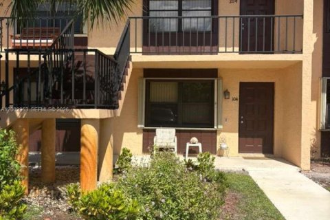 Кондоминиум с 2 спальнями в Уэст-Палм-Бич, Флорида № 2066428