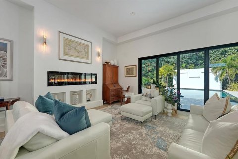 Купить виллу или дом в Сарасота, Флорида 9 комнат, 391.77м2, № 2108049 - фото 10