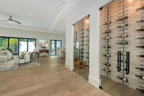 Купить виллу или дом в Сарасота, Флорида 9 комнат, 391.77м2, № 2108049 - фото 7