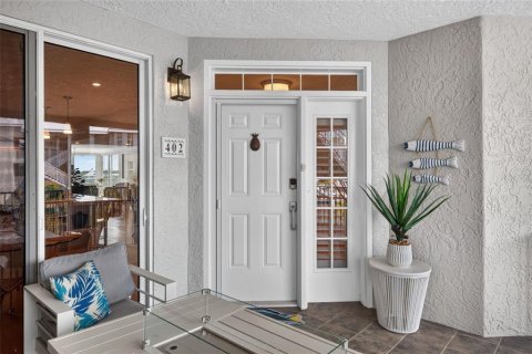Condo in Sarasota, Florida, 2 bedrooms  № 2204164 - photo 3