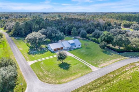 Casa en venta en Clermont, Florida, 3 dormitorios, 352.29 m2 № 2429612 - foto 6