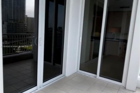 Снять в аренду квартиру в Майами, Флорида 2 спальни, 121.05м2, № 1954850 - фото 6