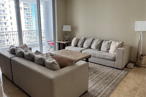 Снять в аренду квартиру в Майами, Флорида 2 спальни, 121.05м2, № 1954850 - фото 9