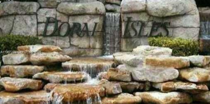 Condominio en Doral, Florida, 3 dormitorios  № 2028758