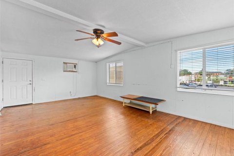 Immobilier commercial à vendre à New Port Richey, Floride: 541.25 m2 № 2371062 - photo 14