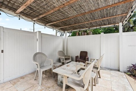 Immobilier commercial à vendre à New Port Richey, Floride: 541.25 m2 № 2371062 - photo 12