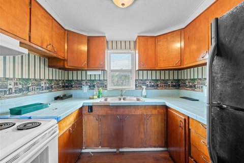 Immobilier commercial à vendre à New Port Richey, Floride: 541.25 m2 № 2371062 - photo 17