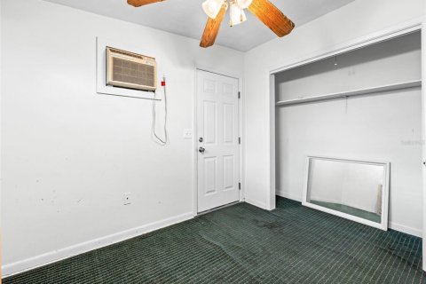 Immobilier commercial à vendre à New Port Richey, Floride: 541.25 m2 № 2371062 - photo 18