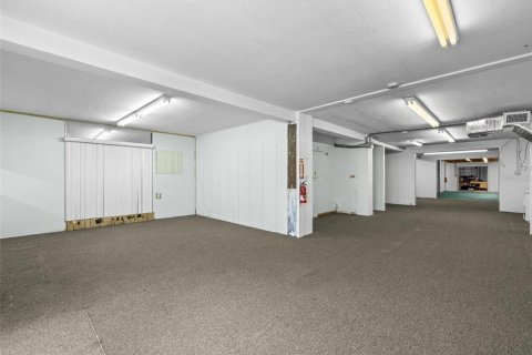 Immobilier commercial à vendre à New Port Richey, Floride: 541.25 m2 № 2371062 - photo 5