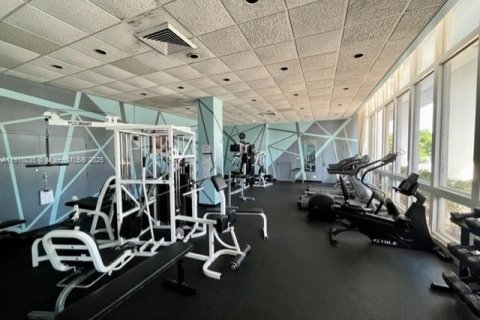 Copropriété à louer à Miami Beach, Floride: 2 chambres, 112.13 m2 № 1966438 - photo 2