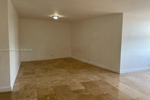 Copropriété à louer à Miami Beach, Floride: 2 chambres, 112.13 m2 № 1966438 - photo 9