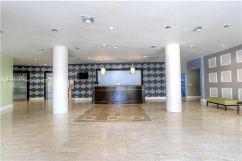 Copropriété à louer à Miami Beach, Floride: 2 chambres, 112.13 m2 № 1966438 - photo 15