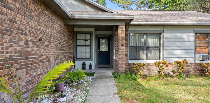 Casa en Orlando, Florida 3 dormitorios, 159.05 m2 № 1906237