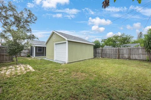 Villa ou maison à louer à Saint Petersburg, Floride: 2 chambres, 81.29 m2 № 1904703 - photo 30